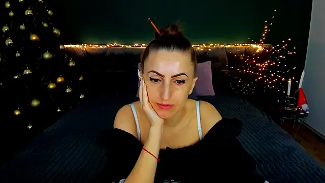 Rebecca Diamond online show from January 11, 2026, 7:02 am