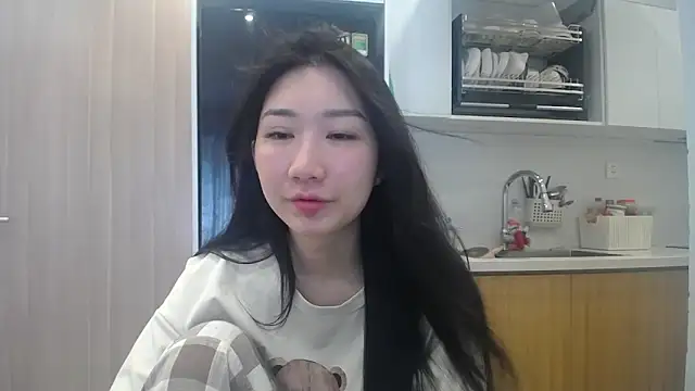 Snapshot of Asiagirll chatting on May 8, 2026, 1:44 am Asiagirll online show from May 8, 2026, 1:44 am