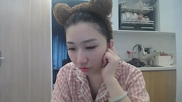Snapshot of Asiagirll chatting on June 22, 2026, 1:18 am Asiagirll online show from June 22, 2026, 1:18 am