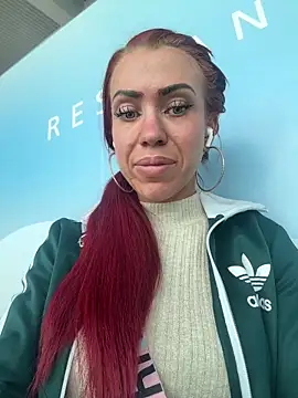 Pia July  online show from April 15, 2026, 10:44 am