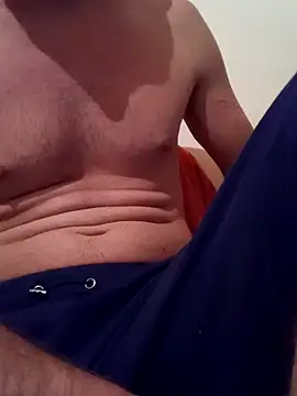 Snapshot of Rolandxxxr chatting on January 11, 2025, 4:27 am Rolandxxxr online show from January 11, 2025, 4:27 am