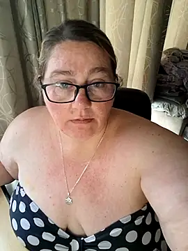 Iceprincess2bad4u online show from September 24, 2025, 7:01 am