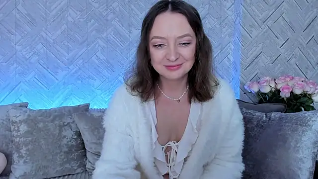 EvaBarsa  online show from November 30, 2025, 3:10 am