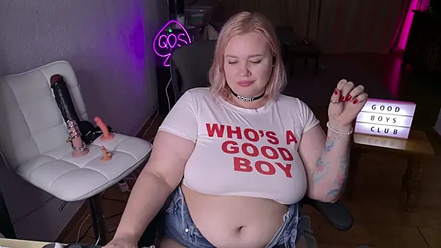 Snapshot of MargotGrey chatting on April 30, 2026, 8:57 pm MargotGrey online show from April 30, 2026, 8:57 pm