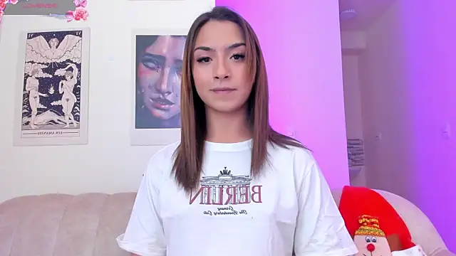 Moonlight1002 online show from December 5, 2024, 4:20 am