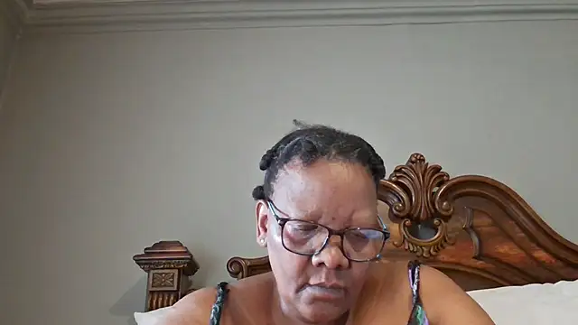 Snapshot of SEXYBOOBSNASS chatting on January 11, 2025, 5:52 am SEXYBOOBSNASS online show from January 11, 2025, 5:52 am