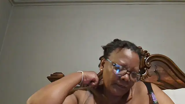 Snapshot of SEXYBOOBSNASS chatting on January 16, 2025, 8:03 pm SEXYBOOBSNASS online show from January 16, 2025, 8:03 pm