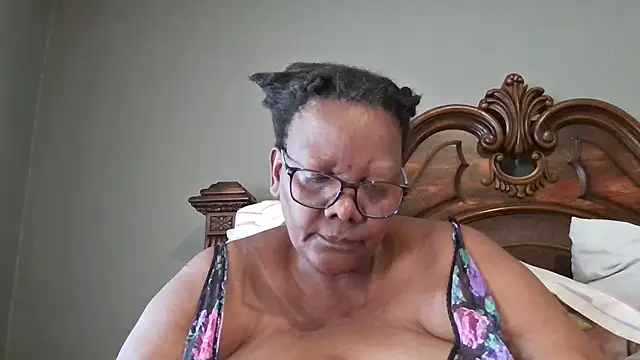 Snapshot of SEXYBOOBSNASS chatting on January 20, 2025, 8:30 am SEXYBOOBSNASS online show from January 20, 2025, 8:30 am