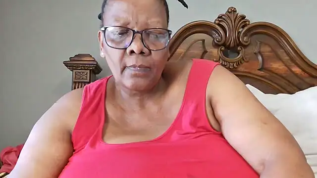 Snapshot of SEXYBOOBSNASS chatting on January 22, 2025, 7:03 am SEXYBOOBSNASS online show from January 22, 2025, 7:03 am