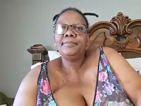 Snapshot of SEXYBOOBSNASS chatting on January 31, 2025, 8:11 am SEXYBOOBSNASS online show from January 31, 2025, 8:11 am