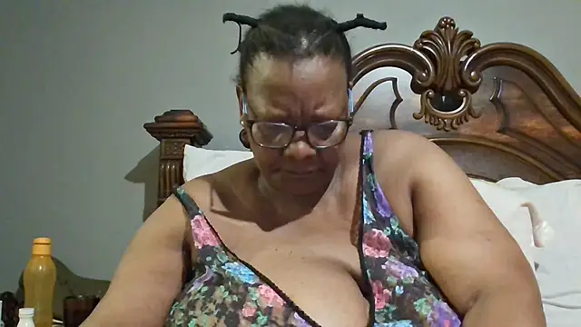 Snapshot of SEXYBOOBSNASS chatting on February 1, 2025, 3:19 am SEXYBOOBSNASS online show from February 1, 2025, 3:19 am