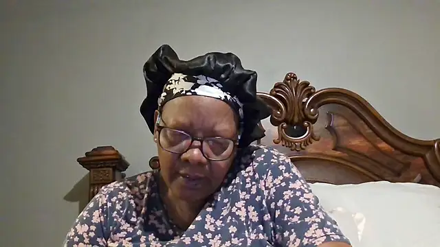 Snapshot of SEXYBOOBSNASS chatting on September 11, 2025, 2:44 am SEXYBOOBSNASS online show from September 11, 2025, 2:44 am