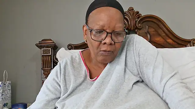 Snapshot of SEXYBOOBSNASS chatting on October 4, 2025, 8:56 am SEXYBOOBSNASS online show from October 4, 2025, 8:56 am