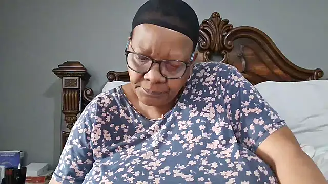 Snapshot of SEXYBOOBSNASS chatting on October 10, 2025, 4:11 am SEXYBOOBSNASS online show from October 10, 2025, 4:11 am