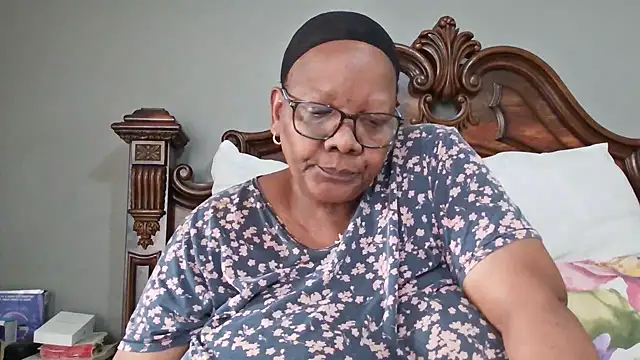 Snapshot of SEXYBOOBSNASS chatting on October 11, 2025, 1:42 pm SEXYBOOBSNASS online show from October 11, 2025, 1:42 pm