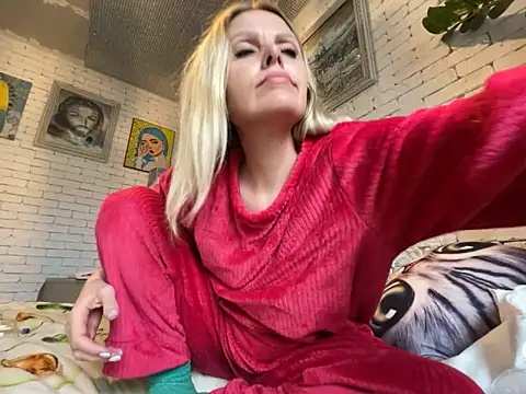 Snapshot of Angel_girllovemy chatting on January 16, 2025, 12:42 pm Angel girllovemy online show from January 16, 2025, 12:42 pm