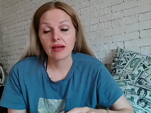 Snapshot of Angel_girllovemy chatting on September 24, 2025, 7:44 am Angel girllovemy online show from September 24, 2025, 7:44 am