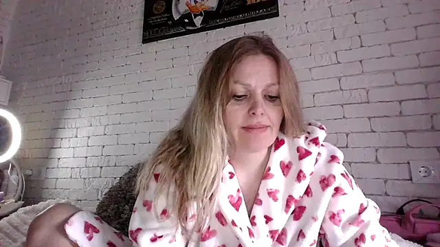 Angel girllovemy online show from February 17, 2026, 8:55 am