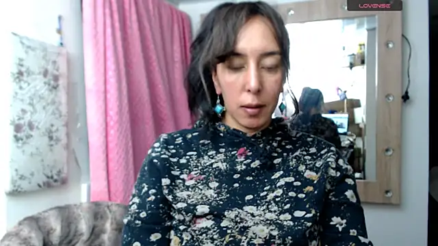 Snapshot of Bekkakinky chatting on October 31, 2025, 11:28 pm Bekkakinky online show from October 31, 2025, 11:28 pm