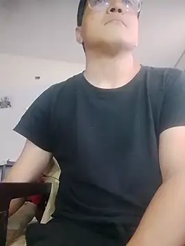 Mghty-cockl88 online show from March 30, 2026, 2:07 pm