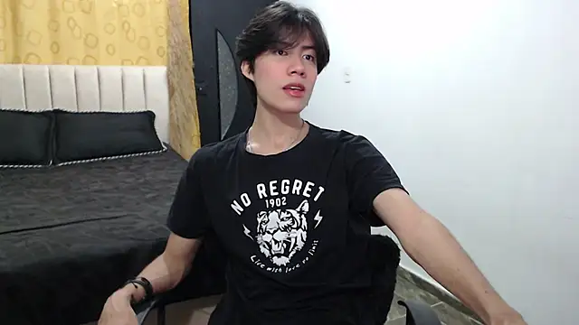 Snapshot of Elio-cam chatting on January 22, 2025, 5:16 am Elio-cam online show from January 22, 2025, 5:16 am