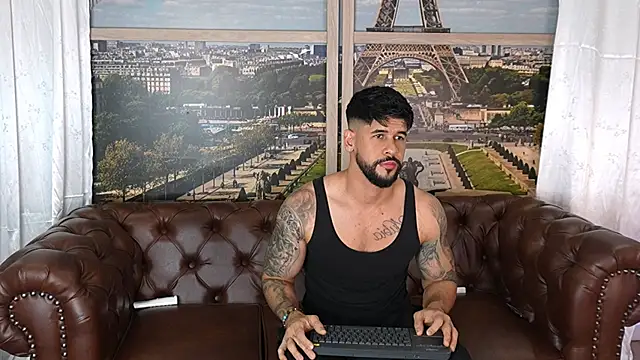 Snapshot of Petesevans chatting on May 30, 2026, 12:08 am Petesevans online show from May 30, 2026, 12:08 am