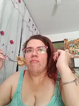 Snapshot of karlythoth@xh chatting on September 10, 2025, 5:02 pm karlythothxh online show from September 10, 2025, 5:02 pm