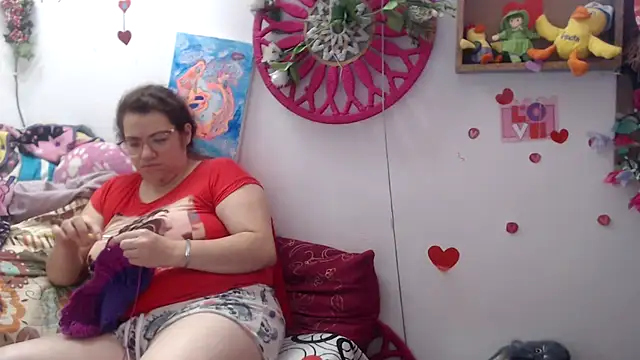Snapshot of karlythoth@xh chatting on September 14, 2025, 3:22 pm karlythothxh online show from September 14, 2025, 3:22 pm