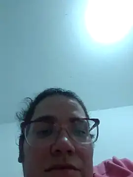 Snapshot of karlythoth@xh chatting on October 3, 2025, 7:00 pm karlythothxh online show from October 3, 2025, 7:00 pm