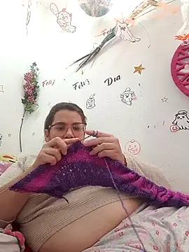 Snapshot of karlythoth@xh chatting on October 5, 2025, 7:01 pm karlythothxh online show from October 5, 2025, 7:01 pm