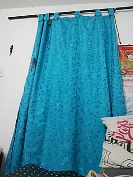 karlythothxh online show from June 28, 2026, 5:41 pm