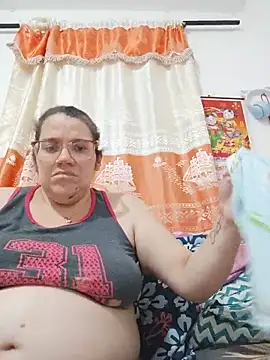 karlythothxh online show from July 2, 2026, 6:36 pm