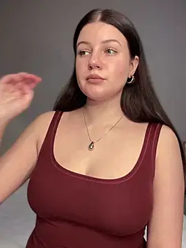 likaxxx online show from March 6, 2025, 3:35 pm