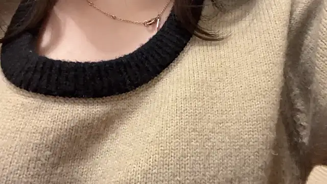 Snapshot of Tw_Zoella chatting on February 12, 2025, 7:44 am Tw Zoella online show from February 12, 2025, 7:44 am