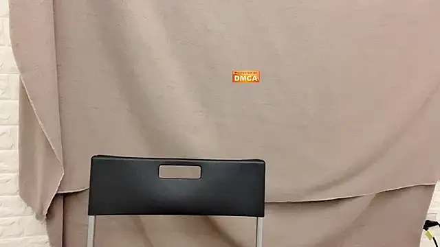 Snapshot of Tw_Zoella chatting on February 28, 2025, 2:53 pm Tw Zoella online show from February 28, 2025, 2:53 pm