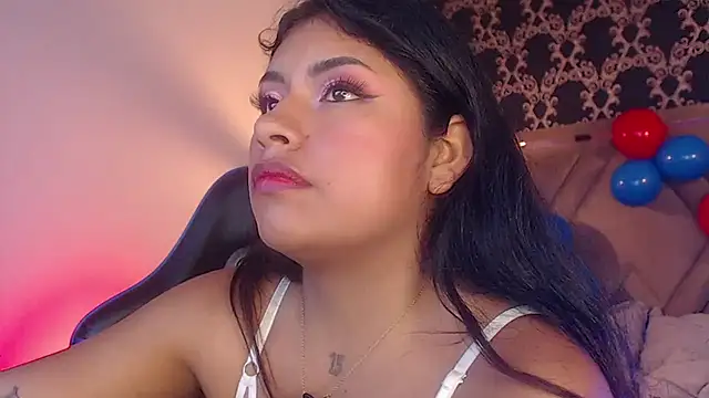 Snapshot of ChantalPetit chatting on July 4, 2026, 2:12 pm ChantalPetit online show from July 4, 2026, 2:12 pm