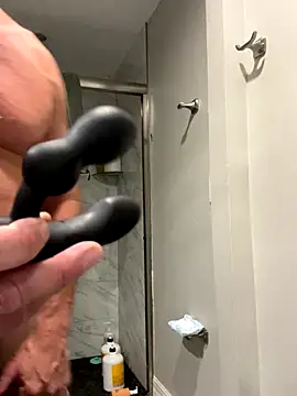 Bronco9602 online show from December 23, 2025, 3:37 am