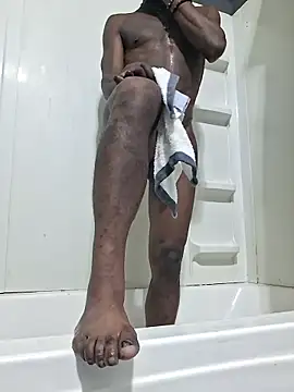 Maculine Stayr online show from March 31, 2026, 5:13 pm