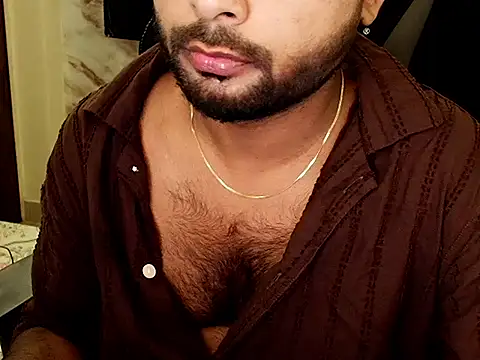 SHENOY3 online show from September 9, 2025, 6:07 pm