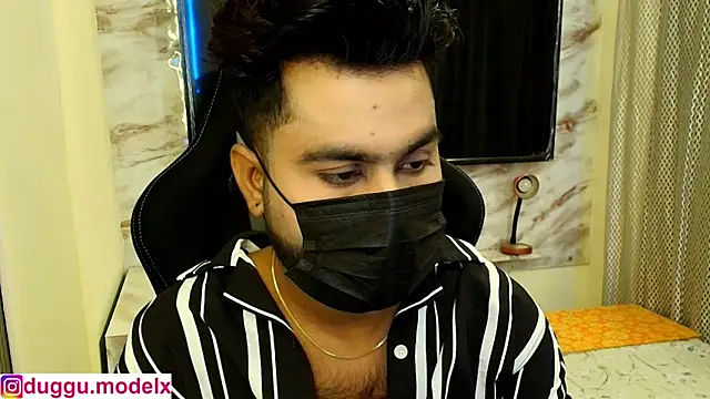 SHENOY3 online show from February 14, 2026, 4:04 pm