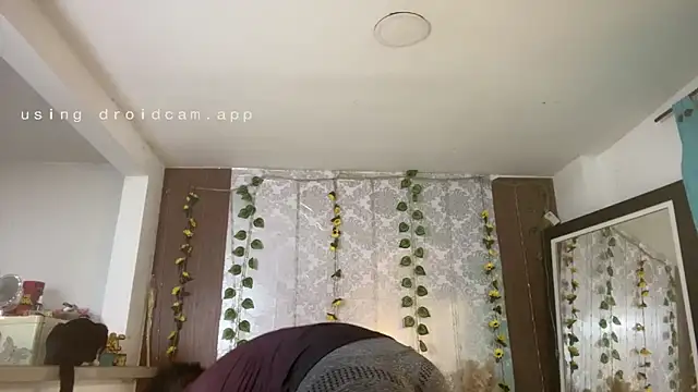 Snapshot of kelly_thomson chatting on June 20, 2026, 11:24 am kelly thomson online show from June 20, 2026, 11:24 am