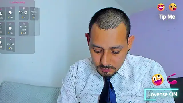 jhonyalzate2 online show from December 20, 2024, 5:36 am