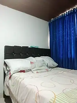 Vicky Rosse online show from November 5, 2025, 7:14 pm