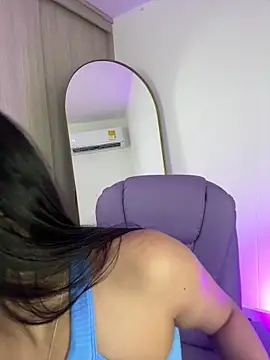 Snapshot of vicky_rachell chatting on February 19, 2025, 1:39 pm vicky rachell online show from February 19, 2025, 1:39 pm