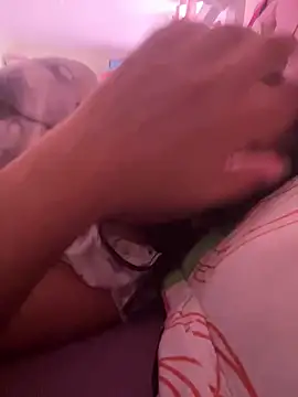 annarose19 online show from April 4, 2026, 3:09 pm