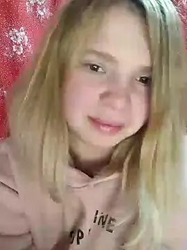 Zuli Kiska online show from January 3, 2025, 11:44 pm