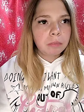 Zuli Kiska online show from October 5, 2025, 11:41 am