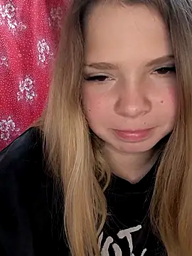 Zuli Kiska online show from November 7, 2025, 7:41 am