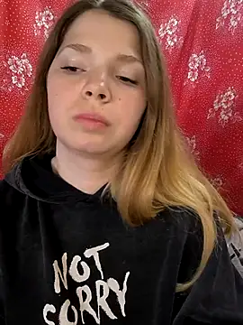 Zuli Kiska online show from April 18, 2026, 10:30 am