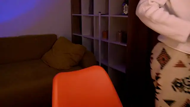 ItsAlisia online show from February 19, 2026, 1:40 pm